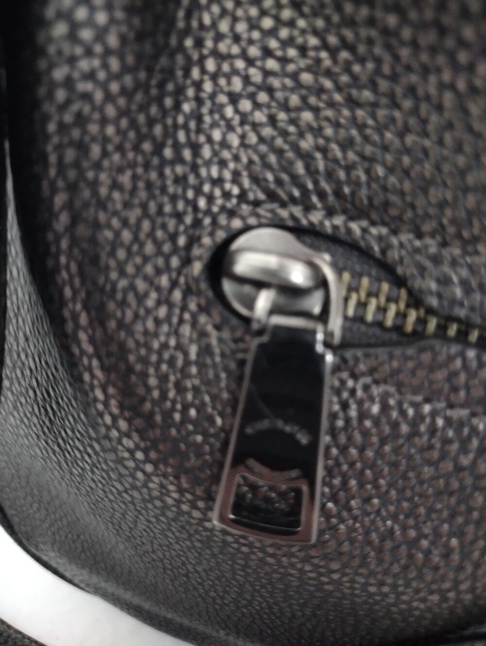Coach Y2K Sutton Hobo Shoulder Bag Pebbled Leather Metallic Gunmetal 40632 - Picture 6 of 11